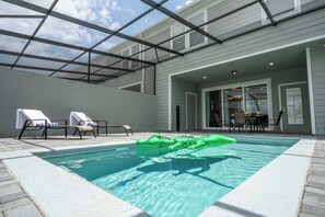 Apartment | 5 bedrooms, Internet