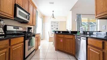 Nhà | 5 phòng ngủ, truy cập Internet tốc độ cao