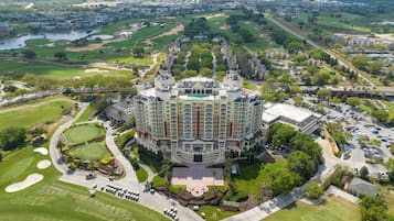 House | 5 bedrooms, Internet