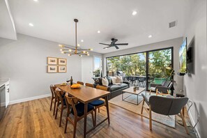 Apartment | 2 bedrooms, Internet