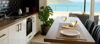 Panoramic Seaview Blue Nest - Stylish Getaway