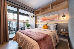 1 slaapkamer, een bureau, een strijkplank/strijkijzer, gratis wifi