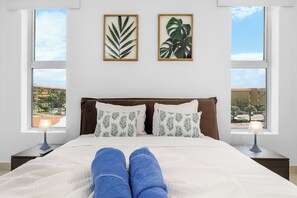 3 bedrooms, travel cot, free WiFi, bed sheets