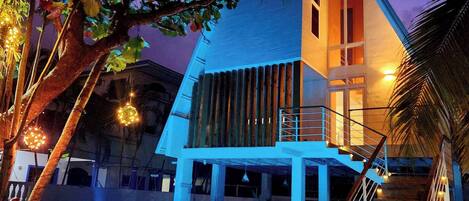 Chalet, 2 chambres, piscine privée, vue jardin | Extérieur