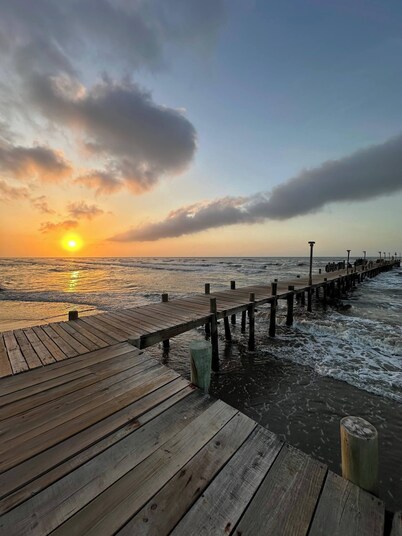 Elegant Chalet 2 Minutes From the Beach Ideal Families