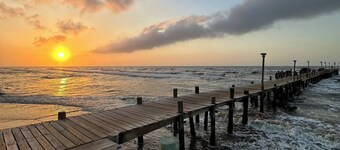 Elegant Chalet 2 Minutes From the Beach Ideal Families