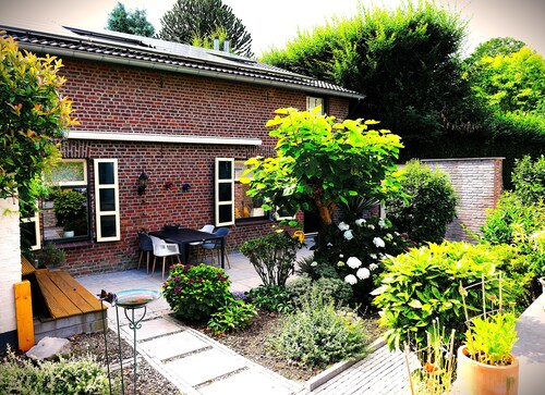 Beautiful farmstyle questhouse 15 min. walking distance to Maastricht citycenter