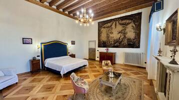 Deluxe Suite, Private Bathroom, Garden View | Frette Italian sheets, premium bedding, down comforters