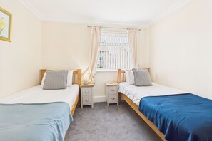 2 bedrooms, iron/ironing board, travel cot, WiFi