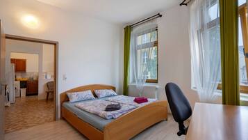 2 makuuhuonetta, Wi-Fi, vuodevaatteet