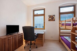 2 camere, ferro/asse da stiro, Wi-Fi