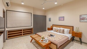 Villa | 4 bedrooms - Villa Ezra - 10 Minutes Away From Vagator (Vagator)