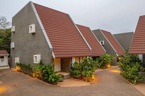 4 عدّة غرف نوم