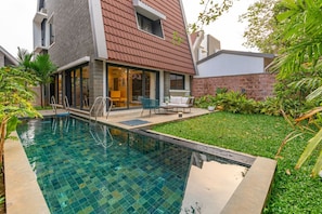 4 عدّة غرف نوم