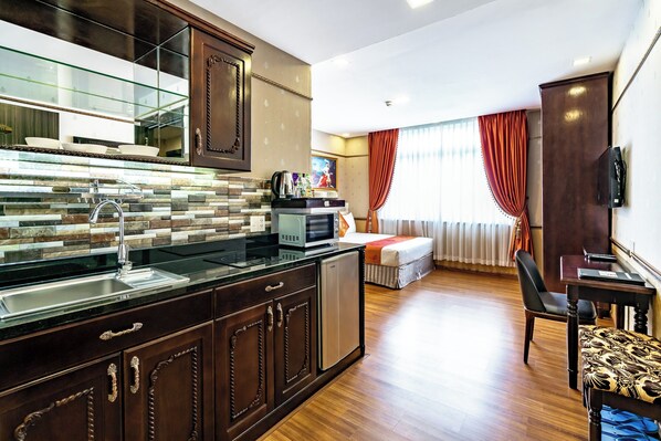 Family Apartment | Private kitchen