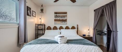 Ferienhaus, 3 Schlafzimmer | 3 Schlafzimmer, laptopgeeigneter Arbeitsplatz, Bügeleisen/Bügelbrett