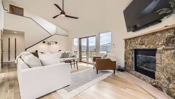 Rumah, 3 kamar tidur | Area keluarga | Smart TV