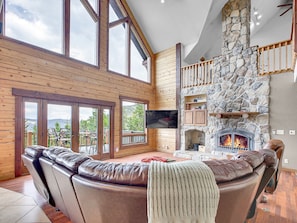 House, 3 Bedrooms | Living area