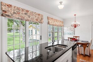 House, 2 Bedrooms | Interior