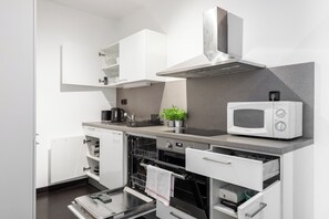Lägenhet Comfort - balkong - utsikt mot innergården | Eget kök | Vattenkokare