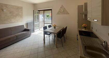 Casa Malibù – Modern apartment with balcony, 2 minutes from the city center