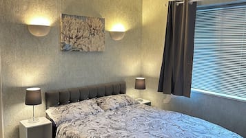 3 sovrum, strykjÀrn/strykbrÀda, wi-fi och sÀngklÀder