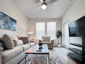 تلفزيون ذكي