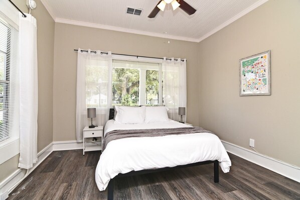 1 Schlafzimmer, Bügeleisen/Bügelbrett, WLAN, Bettwäsche