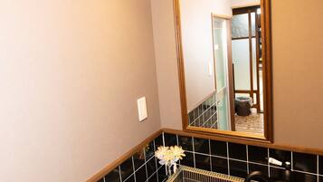 Basic Villa | Bathroom | Slippers