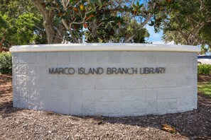 Condo, 1 Queen Bed (SW facing beachfront condo with sweep) | Property grounds