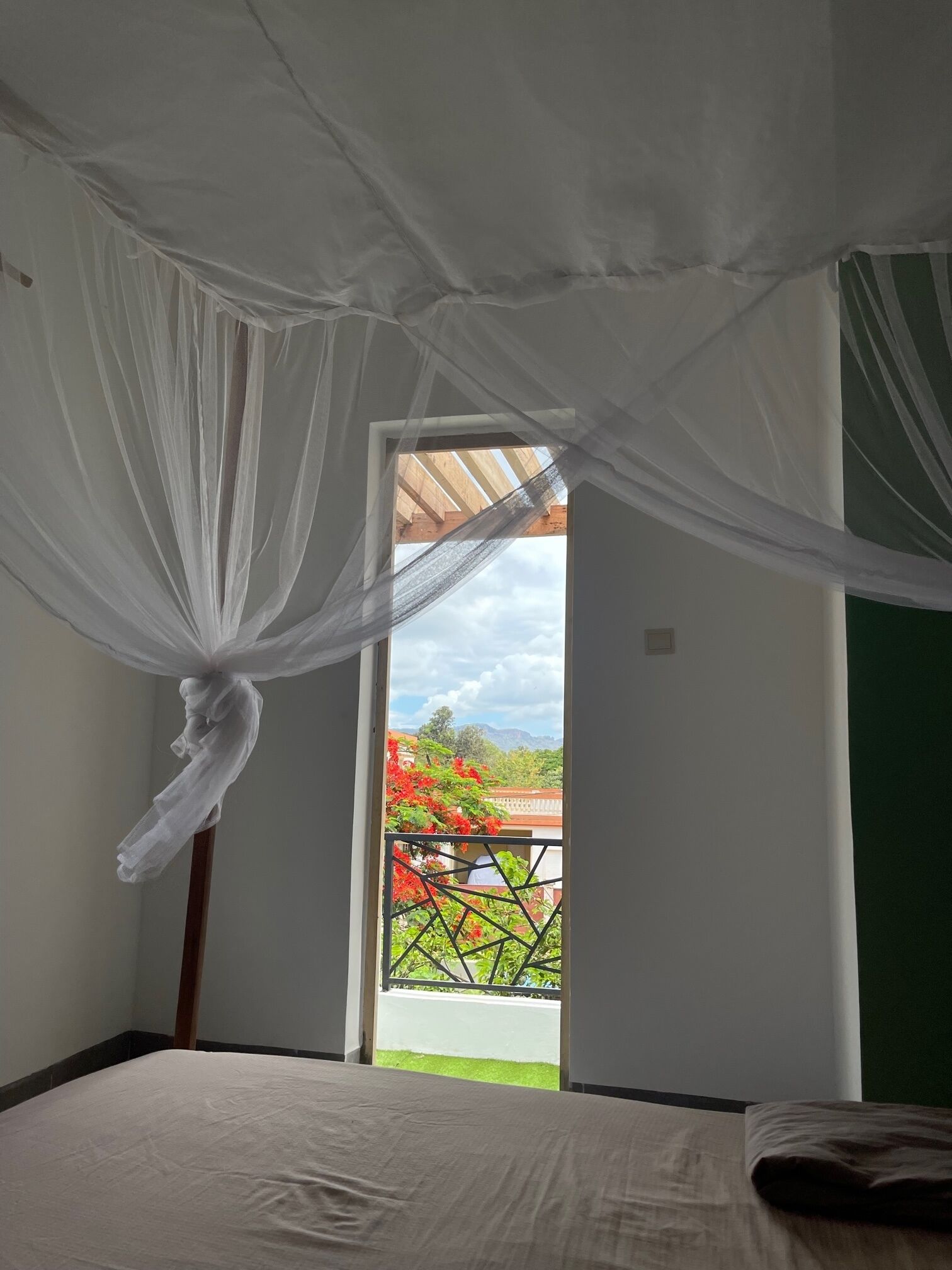 2 slaapkamers, een strijkplank/strijkijzer, wifi, beddengoed