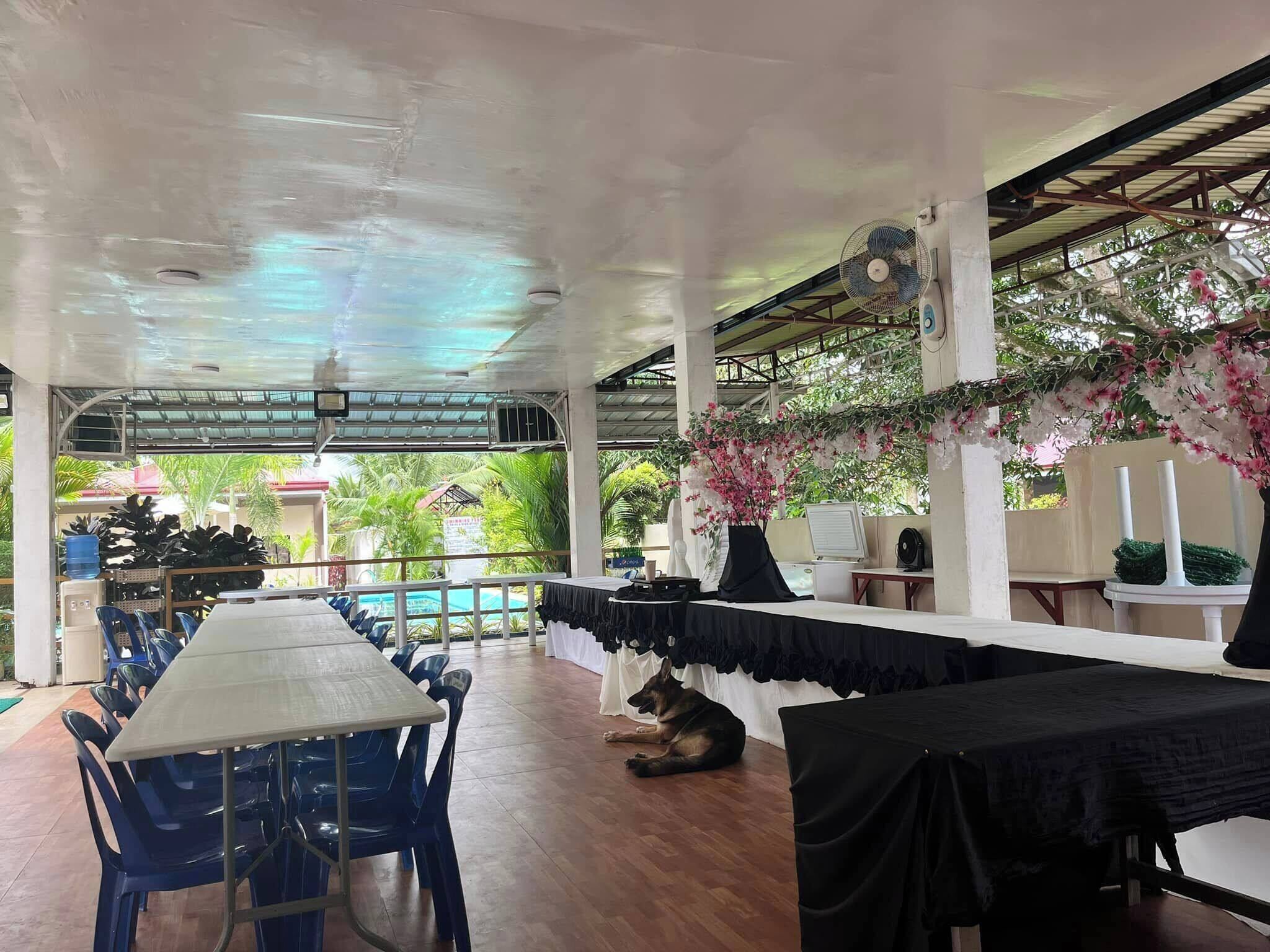 Vila, 4 quartos, acessível, para fumantes | Sala de jantar