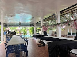 Vila, 4 quartos, acessível, para fumantes | Sala de jantar