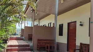 Biệt thự, 4 phòng ngủ, phù hợp cho người khuyết tật, hút thuốc | Lối vào nơi lưu trú