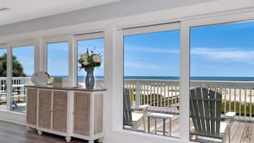 Casa, varias camas (Breezeway) | Interior