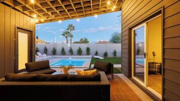 Outdoor pool, a heated pool