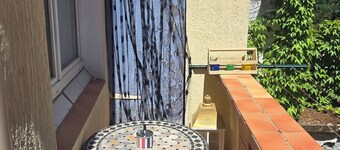 Sweet Escape. T1 BIS ROMANTIC