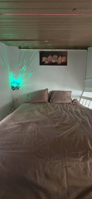 1 chambre, draps fournis