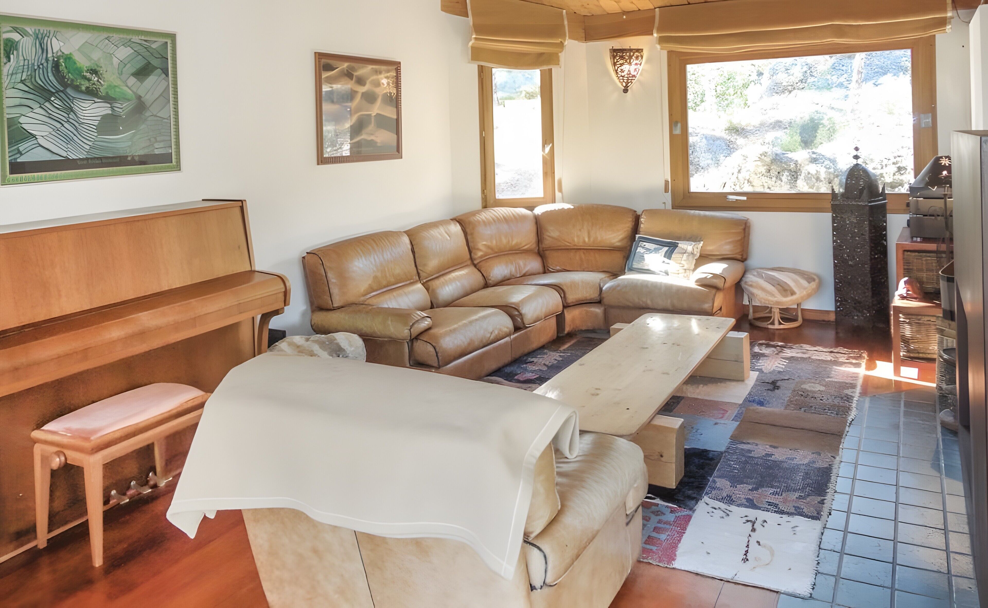 Televisión, chimenea y tenis de mesa 