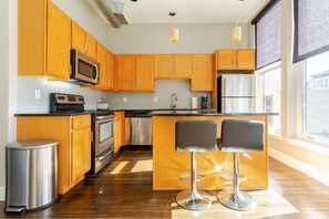 Microwave, oven, stovetop, dishwasher - McOuat Place 4A - Luxury 1 Bed Downtown Indy Apartment Prime Location (Indianapolis)