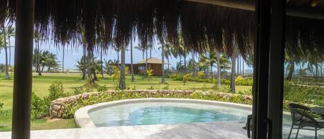 Premium Bungalow, Sea View | Pemandangan dari bilik