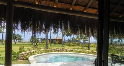 Primitivo Hotel & Villas