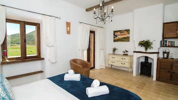 Luxury-Doppel- oder -Zweibettzimmer, Poolblick