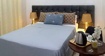 4040 Accomodation