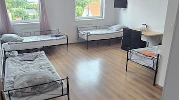 Eenvoudige vierpersoonskamer