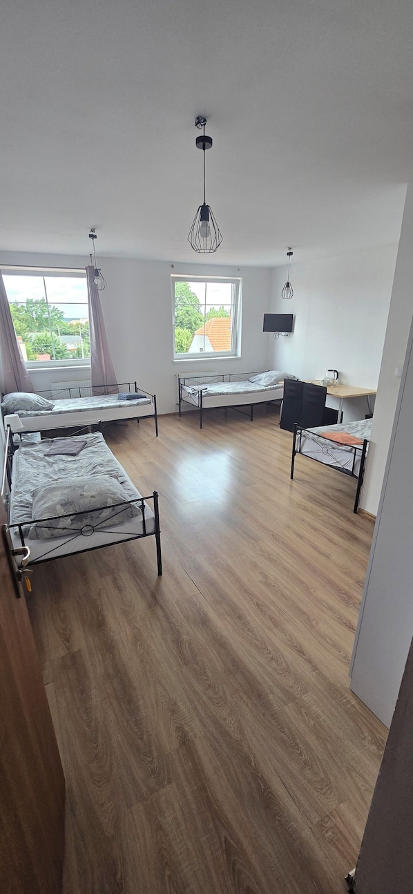 Basic Quadruple Room