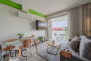Suite | Living area