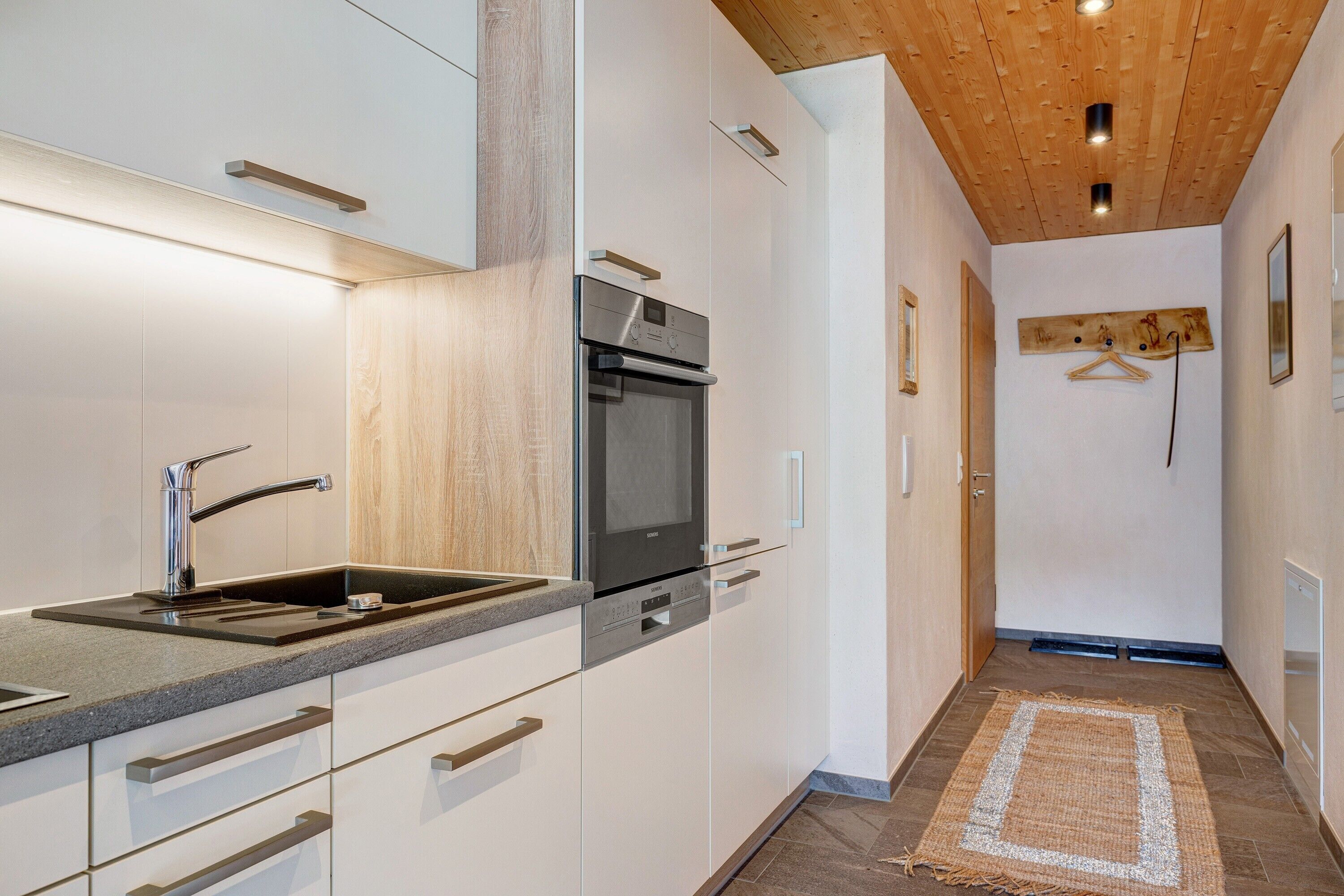 Geladeira, fogão, cooktop, lava-louças