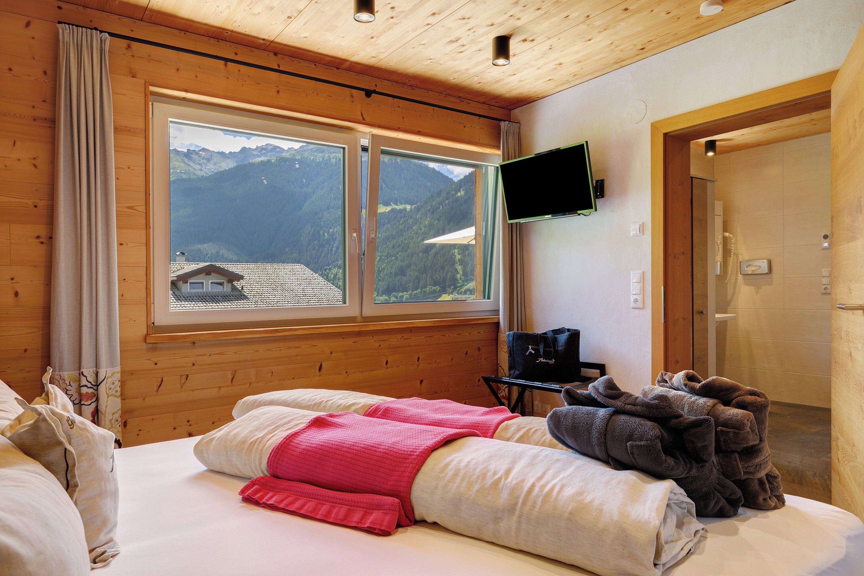 2 Schlafzimmer, WLAN, Bettwäsche