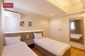 Superior Apartment, 3 Bedrooms, Sea View | In-room safe, iron/ironing board, free WiFi